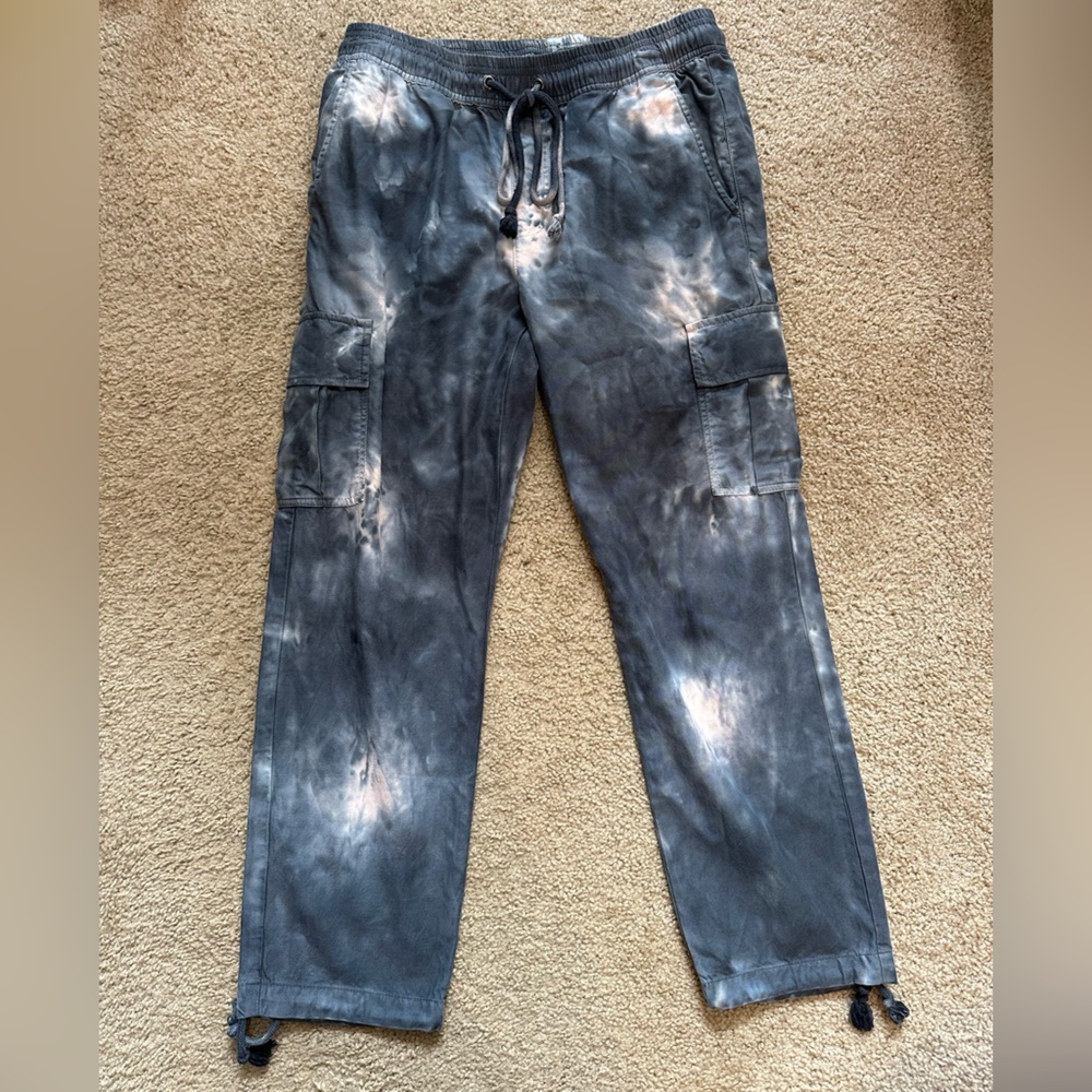 Sanctuary Anthropologie Camo grey pants size M